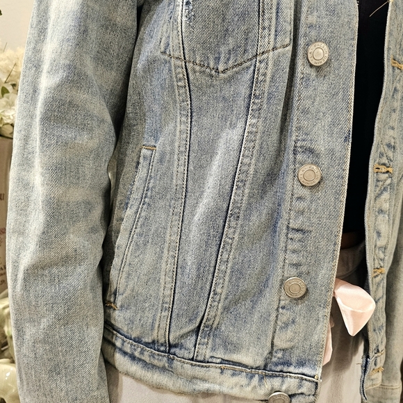 Pacsun Denim Jacket Light Blue Long Sleeve - Picture 4 of 16